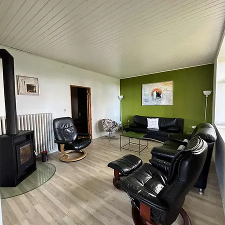 Big House Near & Vakantiehuis